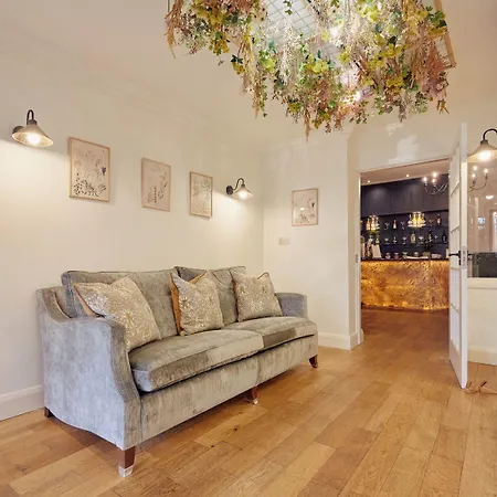 Ξενοδοχείο Wilding