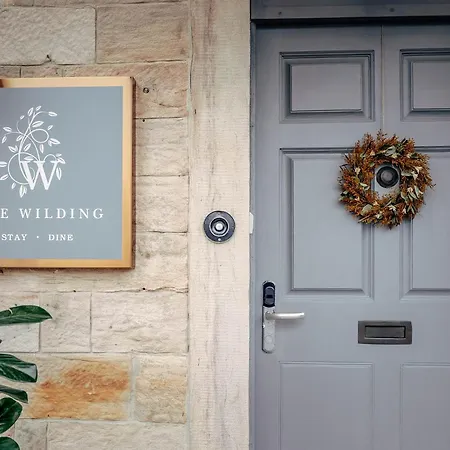 Wilding Hotel *